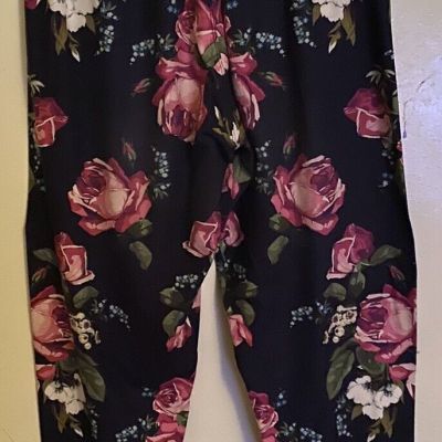 preowned extra plus USA fashion floral print leggings stretch waist