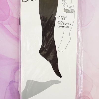 1 Pair On the Go Premium Comfort Top Knee High Tights, Size 8.5-11, Off Black