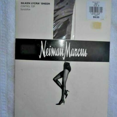 Neiman Marcus Pantyhose Size B