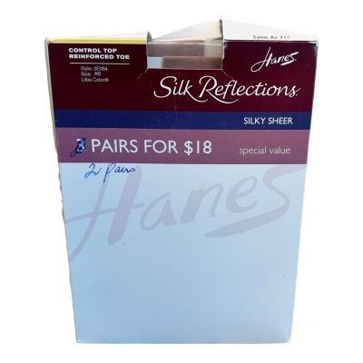 2 pair Hanes Silk Reflections Control Top Pantyhose Little Color Size AB 0E064