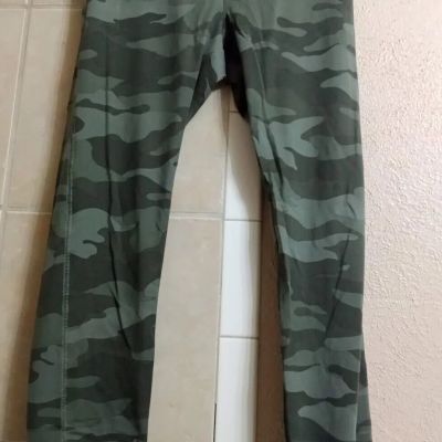 Women's Soft Stretch Camo Print Pull-On Legging w/ Side Pockets Size 2X