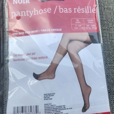 Black Pantyhose One Size - Day Sheer Reinforced Toe 100-150 Pounds Greenbrier