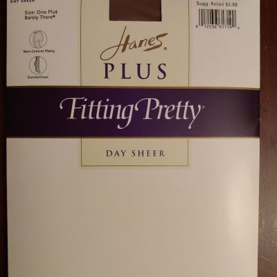 Hanes Plus Pantyhose Size 1+ One Plus Fitting Pretty  BARELY THERE 00P24