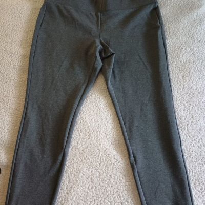 Torrid Grey Elastic Ponte Luxe Legging Pants Size 2 EUC Career Casual