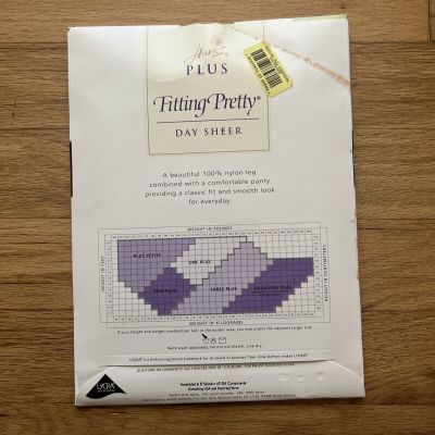 Hanes Plus Fitting Pretty Pantyhose Jet Day Sheer Size One Plus