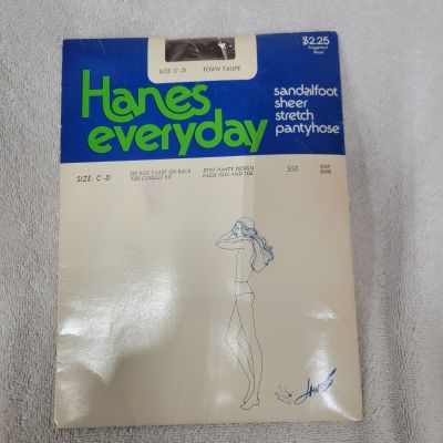 Vintage Hanes Everyday Sandalfoot Sheer Stretch Pantyhose Size C-D