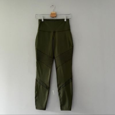 Old Navy Active Olive Green Workout Leggings Size Small
