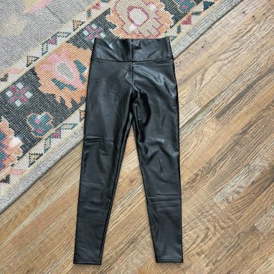 Black Faux Leather Leggings size s Solid Black Unbranded Shiny PU