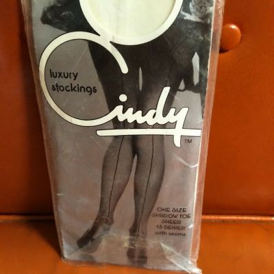 Cindy Luxury Stockings, OS, Shadow Toe, Sheer, 15 Denier w/Seams