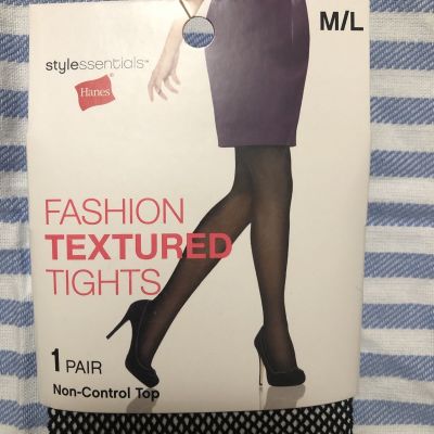 Hanes Women Fashioned Textired Tight Black L/XL non control top
