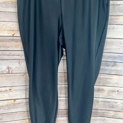 Women's Torrid Full-Length Faux Leather Legging Size 3