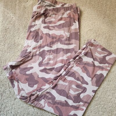 Plus Size 3x Pink Camo Leggings Old Navy  Stretch