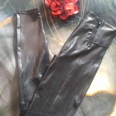 SPANX Faux Leather Leggings Small Black Hip Zip Nylon Ankle Leggings New w/o Tag