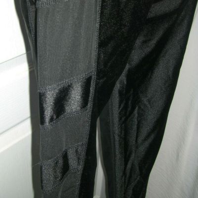 Womens Black Leggings Mesh Side Panels on Outer Thigh - Garage NWT - SMALL