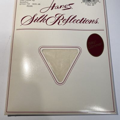 Vintage Hanes Silk Reflections Silky Glimmer Pearl AB Pantyhose NOS