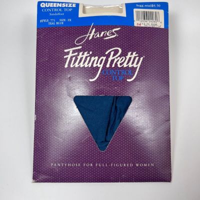 HANES Size 2X Fitting Pretty Queen Size Control Top Sandalfoot Pantyhose BLUE