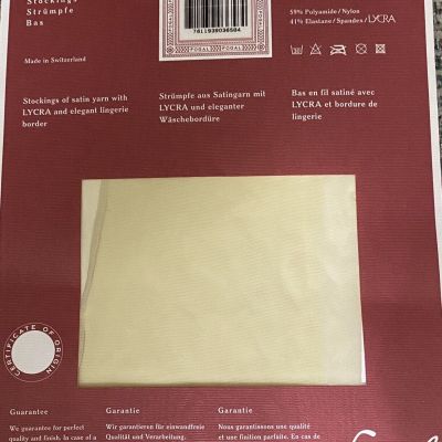 Fogal WINTER WHITE STOCKINGS Made in Switzerland SIZE M