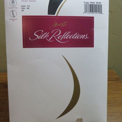 Pair OF 2000 Hanes Silk Reflections Pantyhose AB Jet Control Top Style 718 Silky
