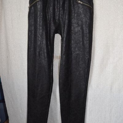 Women's Black Shiny Stretch Hot Leggins with Faux Zipper Pockets