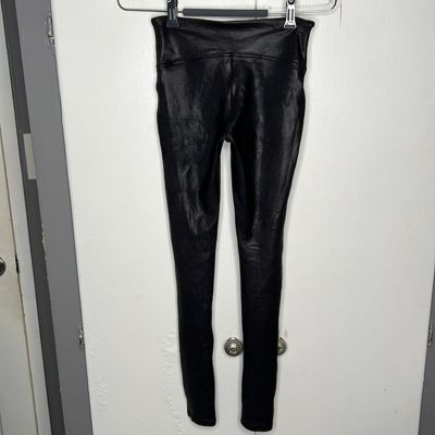 Spanx Black Shiny Faux Leather Leggings Womens XS.