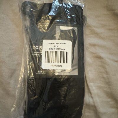 TORRID CROP LENGTH SIGNATURE WAIST BLACK BOW LEGGINGS SIZE 1 (1X/ 14-16)