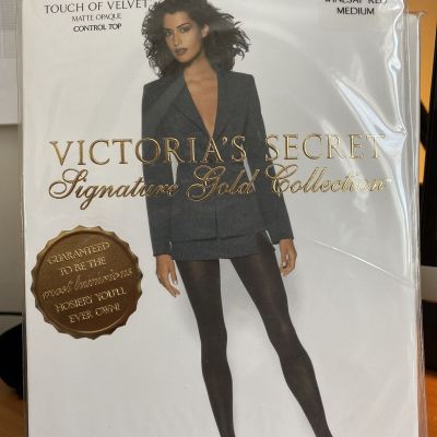 VS Signature Gold Touch Of Velvet Matt Opaque Control Top Tights Winesap Red
