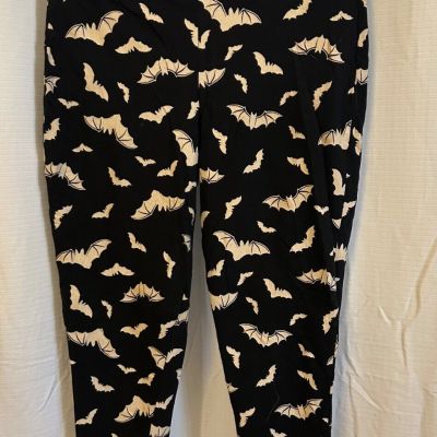 Torrid Size Bats Print Spooky Halloween Black Crop Leggings Punk Gothic NWOT