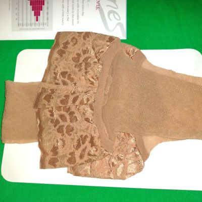 Hanes Silk Reflections Lace Top Thigh High Stockings AB