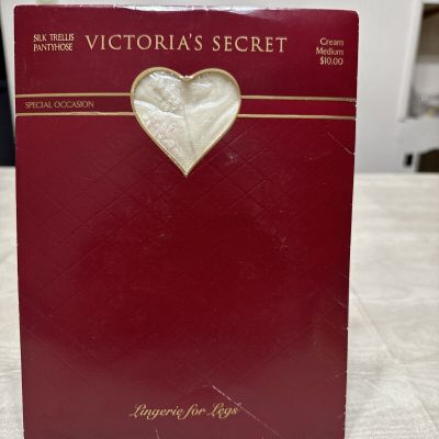 Victoria's Secret New Silk Trellis Pantyhose Cream Small Ladies Special Occasion