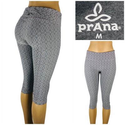 PrAna Womens Medium Misty Knicker Leggings Cropped Grey Capris Stretch EUC