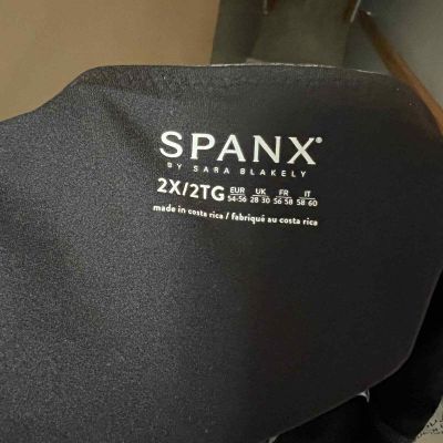 SPANX Compression Cropped Leggings size 2X