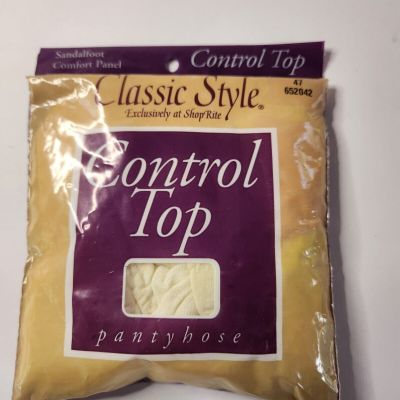 Classic Style Sandalfoot Control Top Vintage Pantyhose Med/tall Ivory