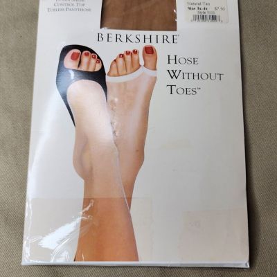 Berkshire Ultra Sheer Hose Without Toes Control Top Pantyhose Size 3x-4x Nude