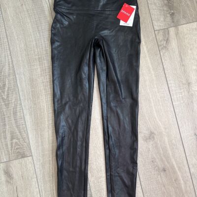 Spanx Womens Faux Leather Leggings High Waist Black Glossy Coated 2437 Sz M NWT