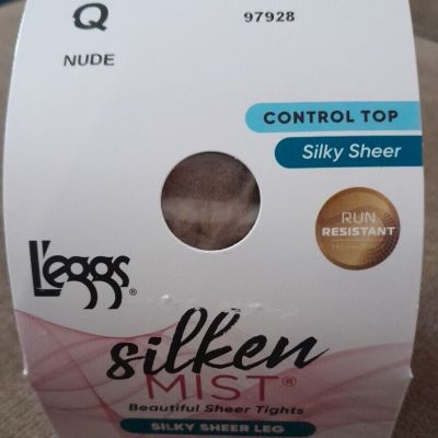 1 Pair Leggs Control Top Panty Hose Silken Mist Size Q Nude NEW Unopened