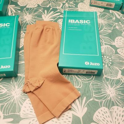Juzo BASIC 4411 OT SHORT Knee High Stockings AD Compression 20-30 Size & Color