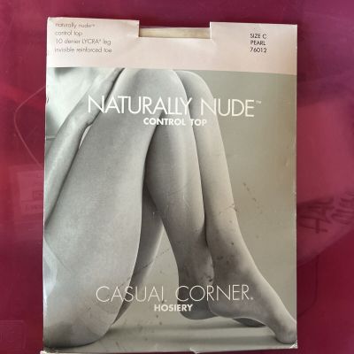 Casual Corner Naturally Nude Control Top Pantyhose 76012 Size C Pearl