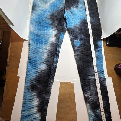 XL Tie Dye Blue Black Light Blue Booty Leggings Scrunch Yoga Workout Big Butt