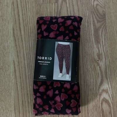 Torrid Full Length Comfort Waist Hearts Premium Leggings Size 5