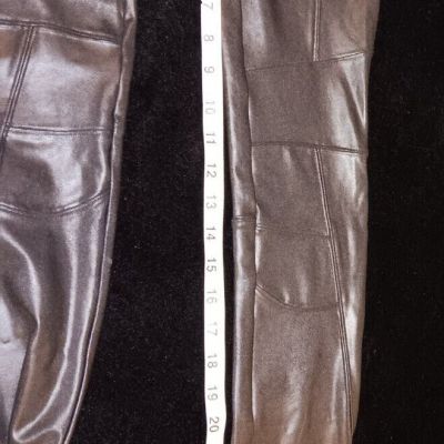 Spanx Women's Size S Faux Leather Hip Zip Moto Style Leggings Black 20249R