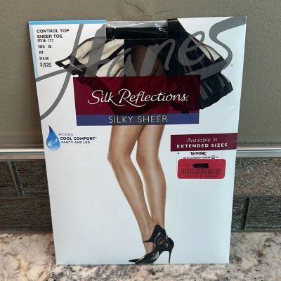 Hanes Silk Reflections 717 Pantyhose Silky Sheer Control Top Size CD Jet Black