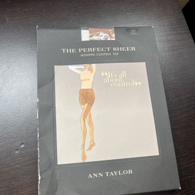 Ann Taylor the perfect sheer modern high-waist control top tights Natural  M