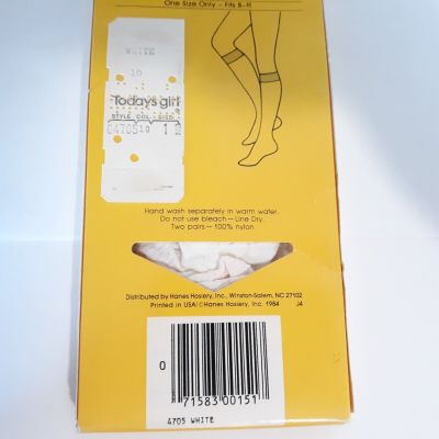 Todays Girl Knee highs One Size White Two Pairs Vintage