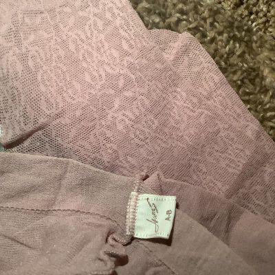 Hanes limited edition textured pantyhose, color pink quartz, size: AB