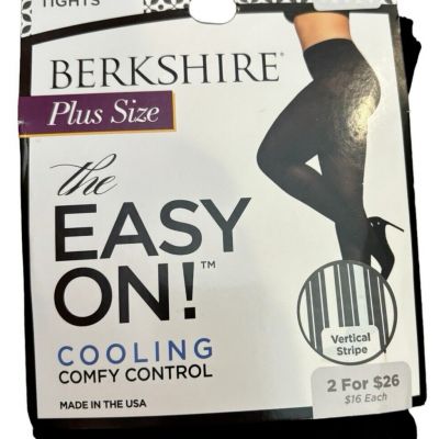Berkshire The Easy On Comfy Control Textured Vert Stripe Tights Plus SZ 1X/2X