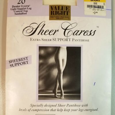 Worthington Sheer Caress Control Top 20 Denier Lycra Sandalfoot Short Bone