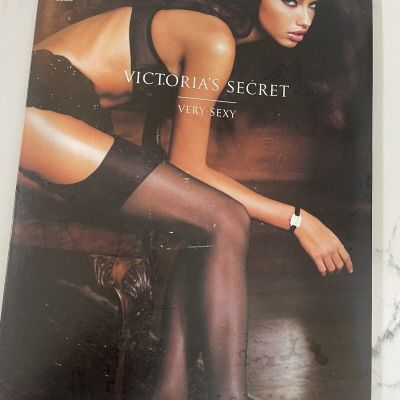 VICTORIA'S SECRET VERY SEXY 15 DEN CLASSIC GARTER STOCKING SIZE-A IVORY