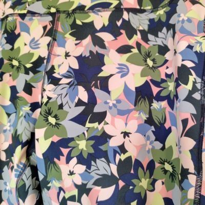 NEW Vera Bradley Rosa Camo Pink Green Navy Floral leggings size 3XL side pocket