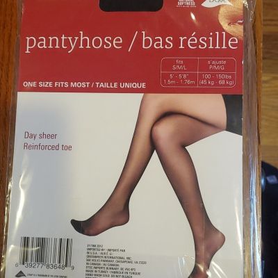 Juncture Day Sheer Black Reinforced Toe Pantyhose/Tights One Size (S/M/L) NEW