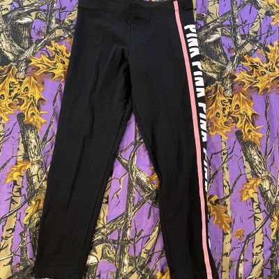 New pair of Victoria’s Secret Pink medium leggings cropped cute